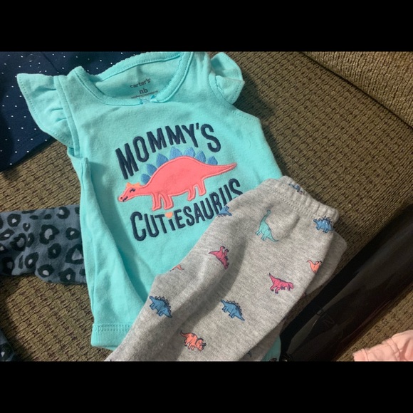 Newborn clothes - Picture 3 of 8